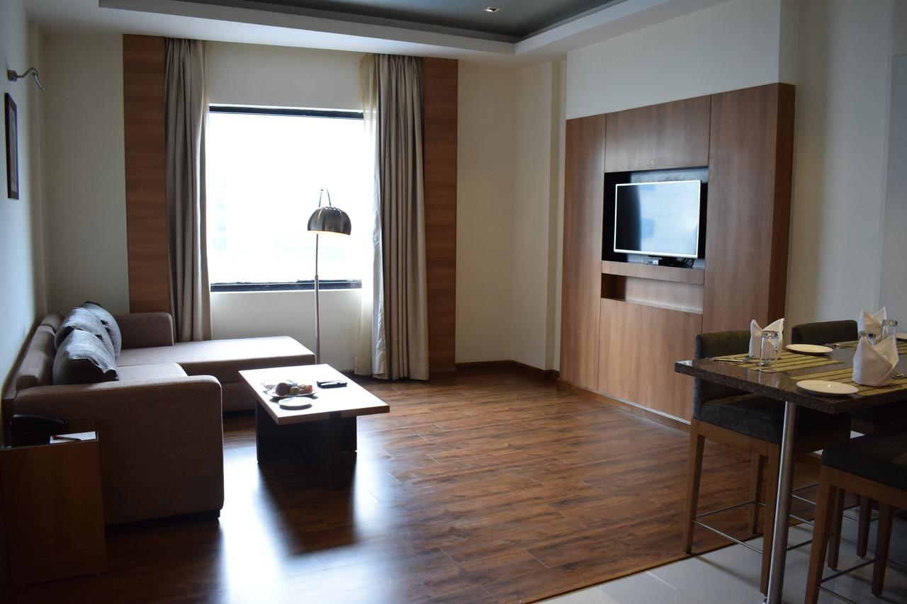 Hotel Misaki Manesar Gurgaon Exterior photo